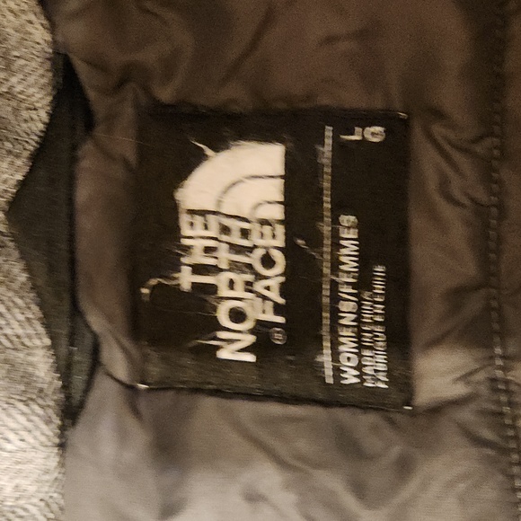 TheNorthFace women's size Large with 5 pockets and removable hood - Picture 2 of 4